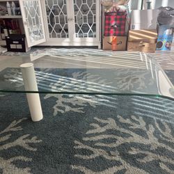 Glass Cocktail Table 