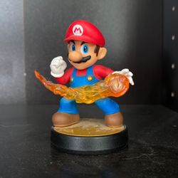Mario Amiibo Figure