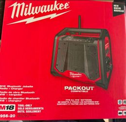 Milwaukee M18 Packout Bluetooth Jobsite Radio (Tool-Only)
