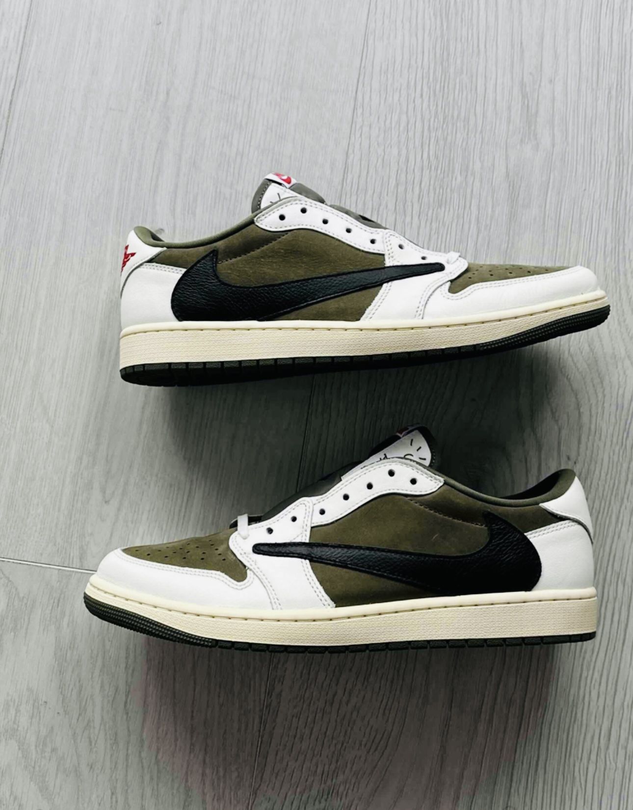 Travis Scott Jordan 1 Low Medium Olive