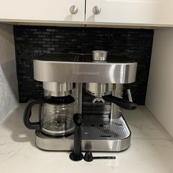 Espresso/coffee machine maker