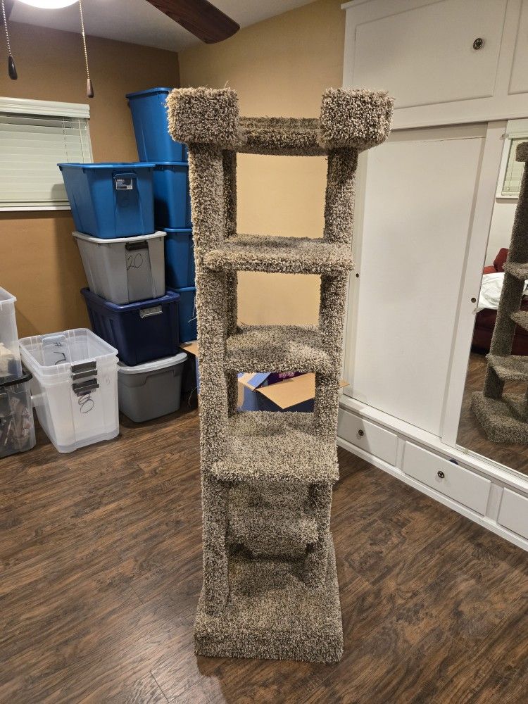 Cat Tree 70" Tall