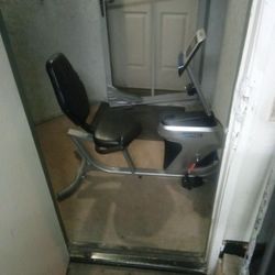 Pro Gear 555 LXT  Recumbent Exercise Bike 