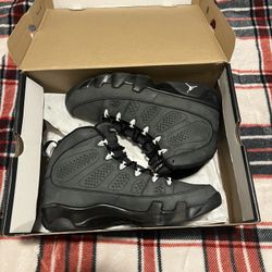 Jordan 9 Anthracites Size 10 2015
