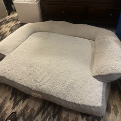 Dog Bed 