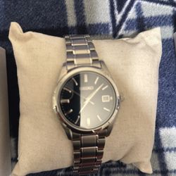 Men's Essentials Stainless Steel Bracelet Watch 38mm