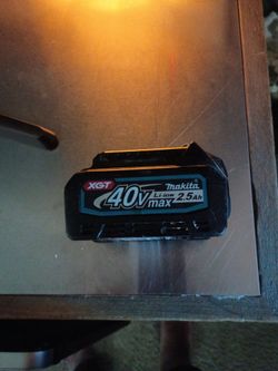 Makita XGT 40V Max 2.5Ah Battery