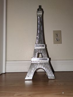 Aesthetic Silver Eiffel Tower Desk Display