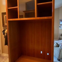 FREE! MEDIA CENTER 3 PIECES! 2 Sides & 1 Center -  IN SURPRISE 