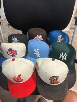 New Era Fitted Hats Size 7 1/8