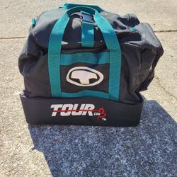 Tour Canada Hockey and/or Ice Skate Bag