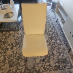 6 White Chair