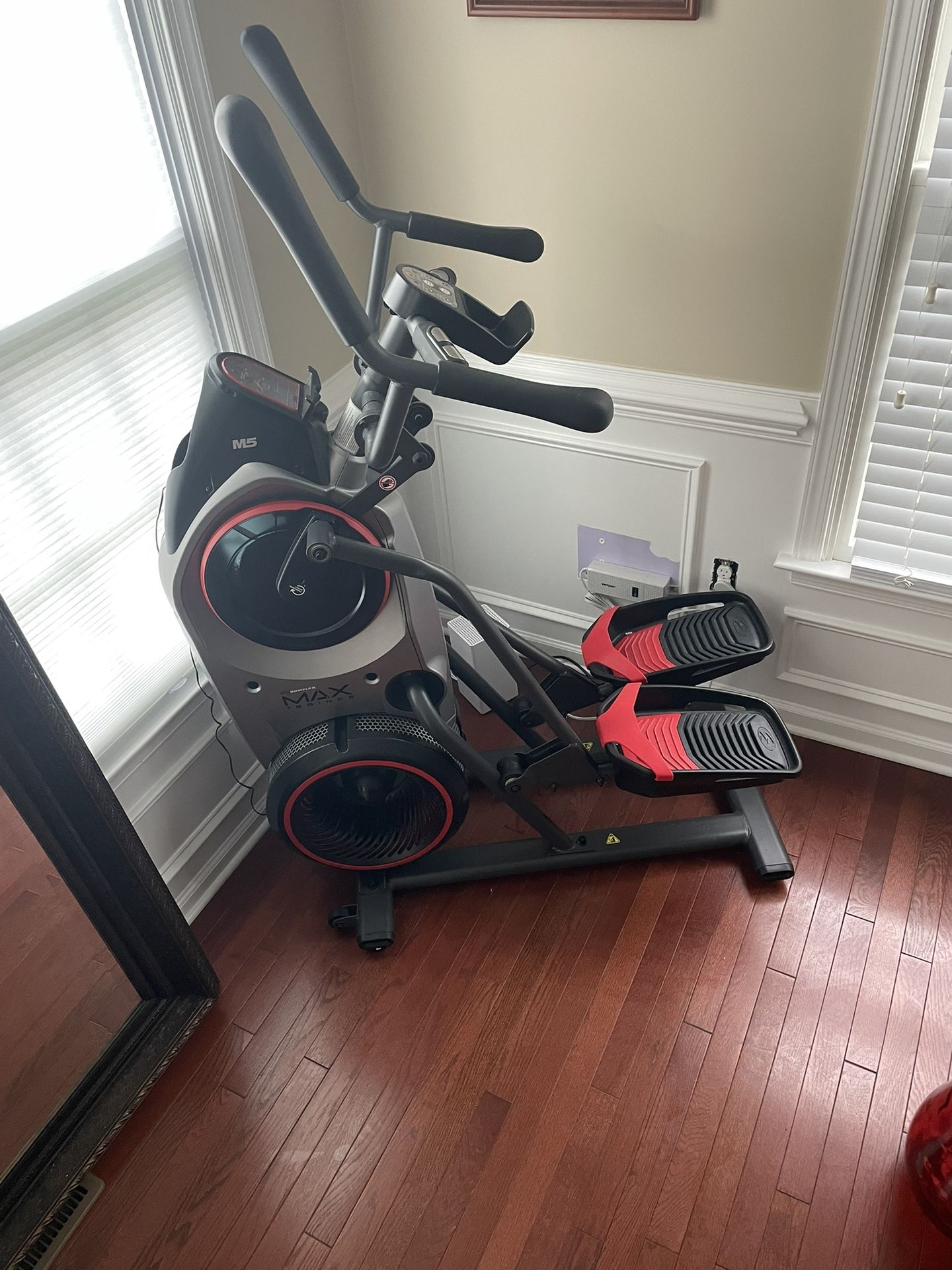 Bowflex M5 Max Trainer