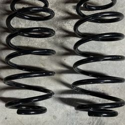 New pair of Front coil springs for 2007-2016   