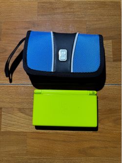 Nintendo lime green ds lite