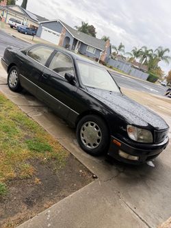 1998 Lexus LS 400