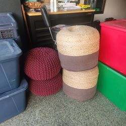Pouf Ottomans