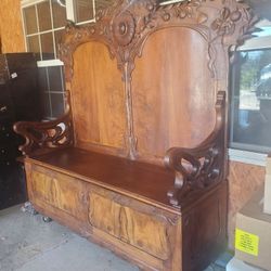  Antique Bench (Must Have)