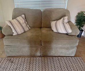 Cushy Love Seat