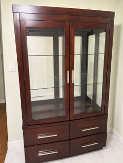 Furniture of America Lawrence Curio Cabinet / China Cabinet