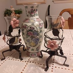  VERY BEAUTIFUL LOOKING  VASE  AND  Candle Holders  VASE is  12INCH TALL AND  The  CANDLE HOLDERS ARE 10INCHS TALL  REALLY NICE LOOKING 