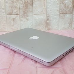 Apple MacBook Pro 13” screen intel core i5 Processor 8GB RAM 500GB STORAGE HDD DRIVE $135 