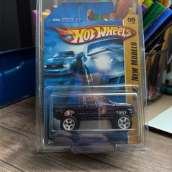 Hot Wheels Dodge Ram 1500 Purple