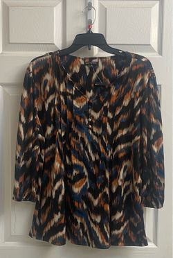 Brand new Ladies multicolor top size XL