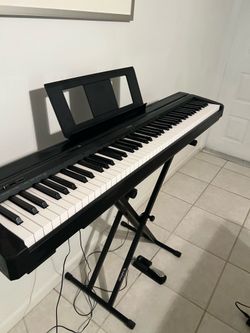 YAMAHA DIGITAL PIANO P-45