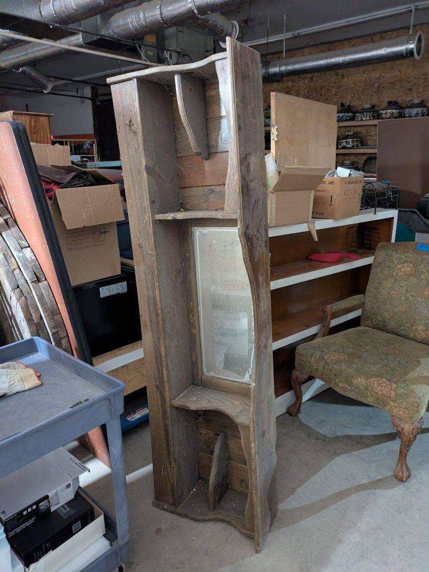 Mantelpiece/Headboard
