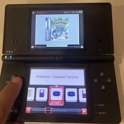 Nintendo DSI with all Pokémon games and charger