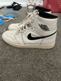 Size 10 Men Jordan 1 Retro Yin Yang White