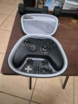 OEM Microsoft Xbox Elite Wireless Controller Elite Series 2 for Xbox One With Case