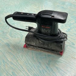 Black & Decker Finishing Sander