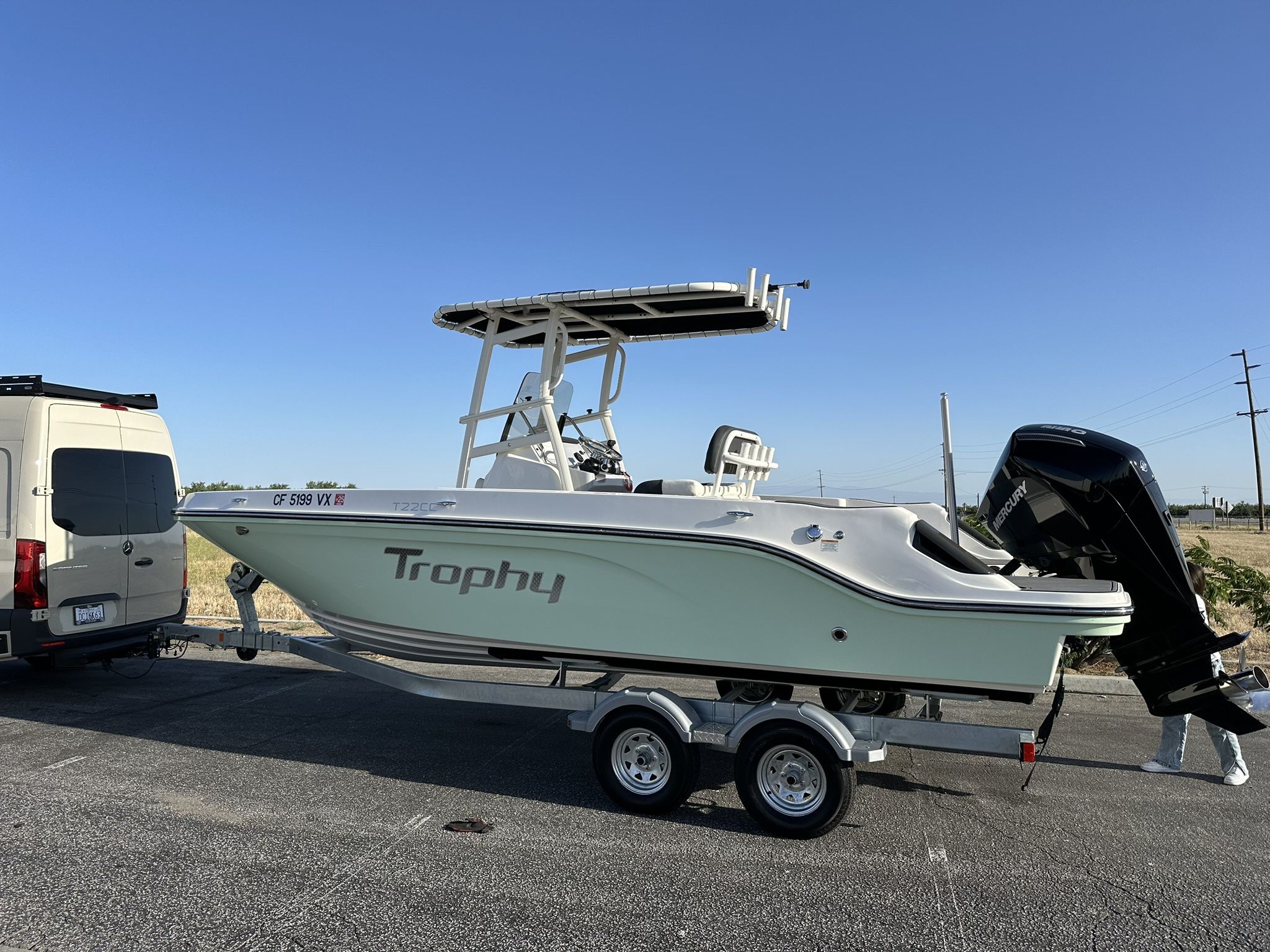 2023 Bayliner Trophy