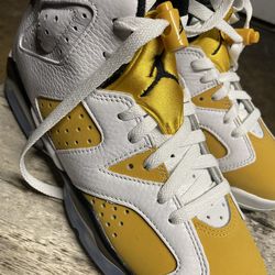Jordan retro 6 “Yellow Ochre”