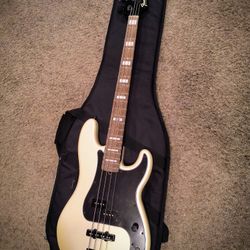 Fender Artist Series Duff McKagan Deluxe Precision Bass with Rosewood Fretboard