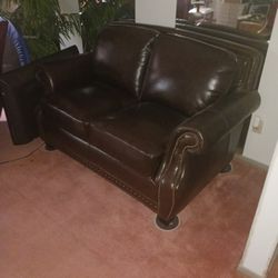 Brand New Sofa Loveseat End Table In Middle Table