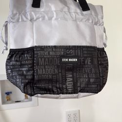 Steve Madden Lunch Bag