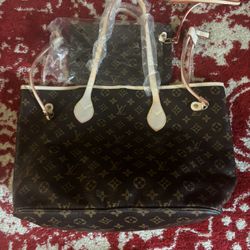 Louis Vuitton Tote 