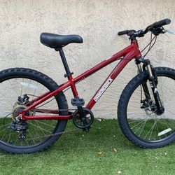 Red Diamondback Hook 24 inch Mountain Bike (8-12 years) - Local Delivery for a Fee - See My Items 😎