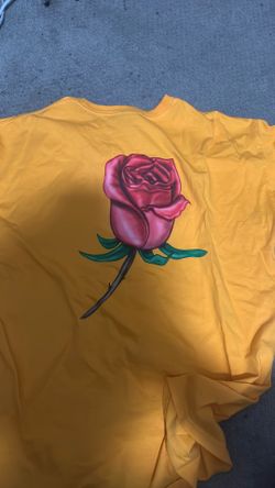 Obey sizs xl t shirt