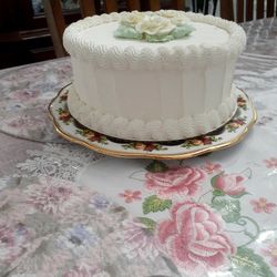 Elegant White Cake With Floral Design Replica