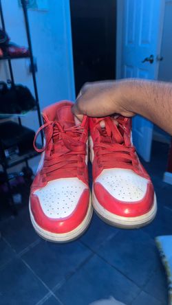 JORDAN 1s