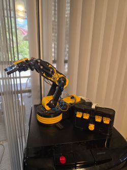 Robot arm