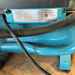 Makita Air Compressor