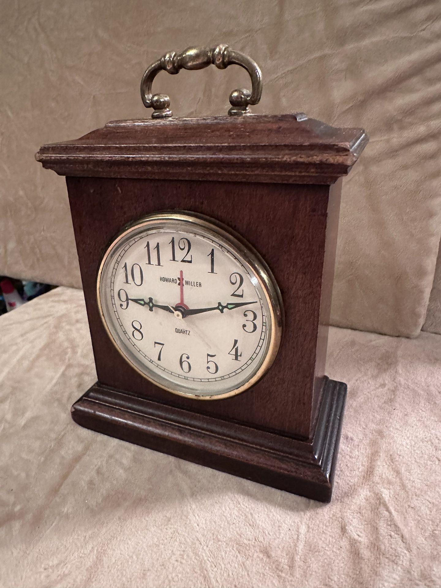 Christmas 🎁 Idea: Vintage Howard Miller Mantle Style Alarm Clock 