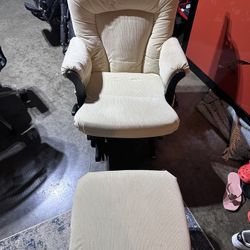 Dutailier Rocking chair