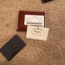 Prada Women’s Trifold Wallet New