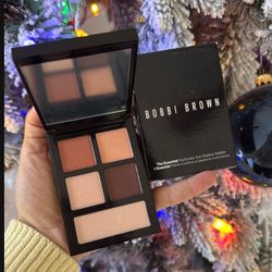 Bobbi Brown Eyeshadow Pallette Authentic Brand New ,retail $55